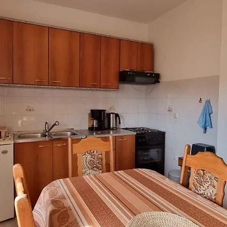 In With One-bedroom 5 Apartment Medulin