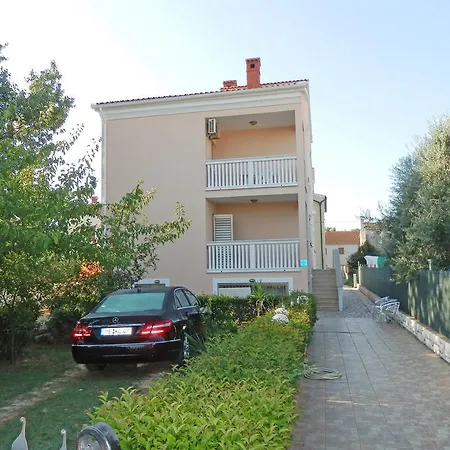 Apartment In With One-bedroom 5 Medulin